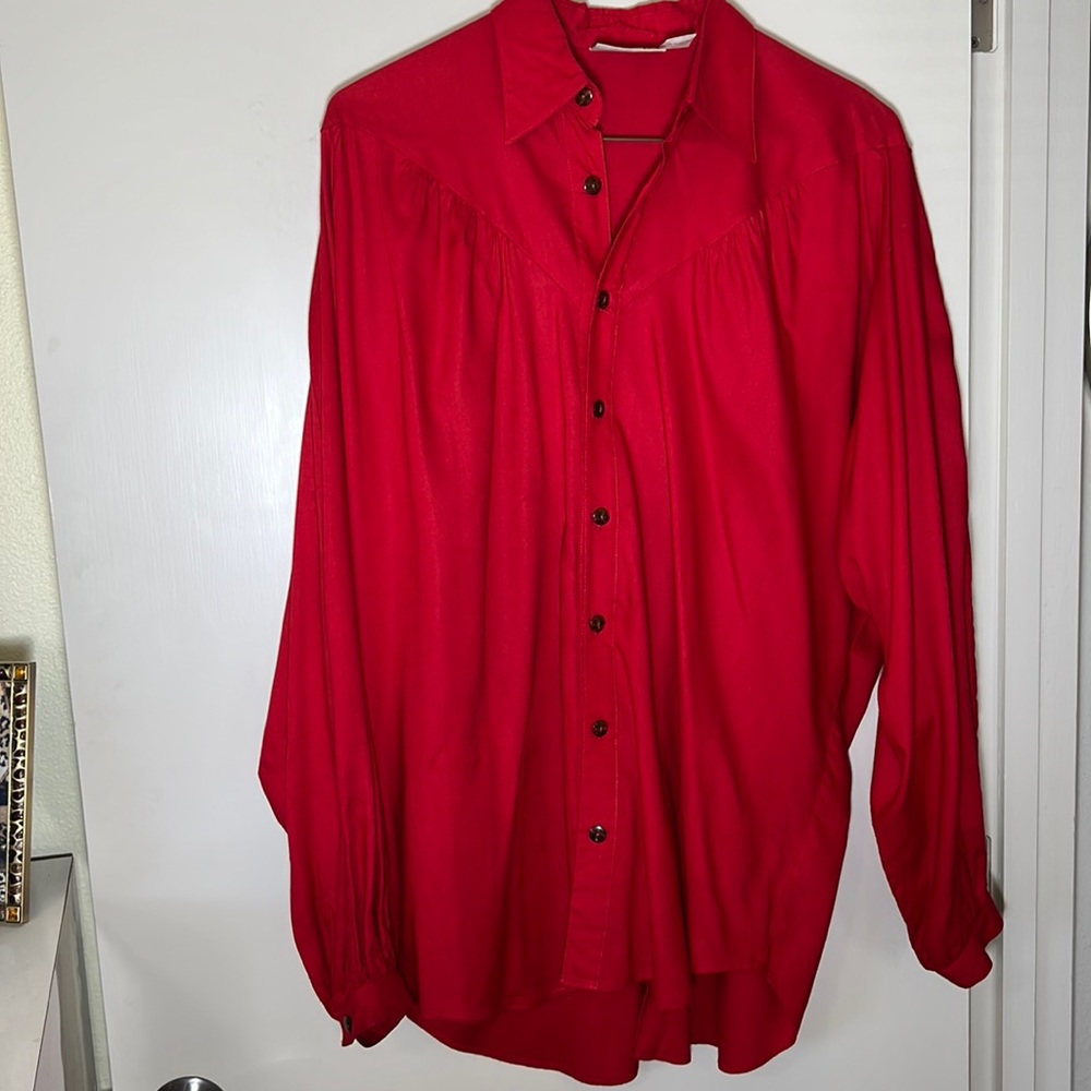 NWOT Vintage International Male Pirate Shirt